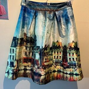 Gumuxi   French Satin  pleated skirt   Self lined  Old town Venice print  Size S